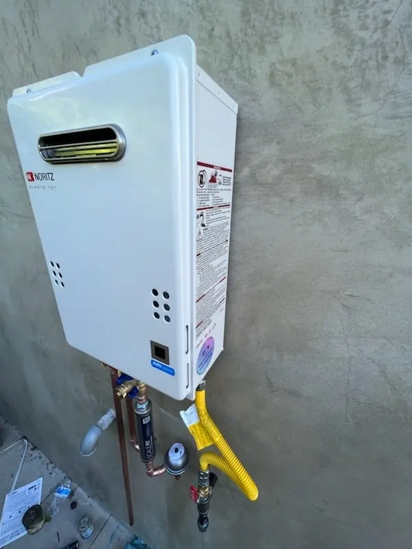 Tankless water heater installation for Federal Hill Heights homes